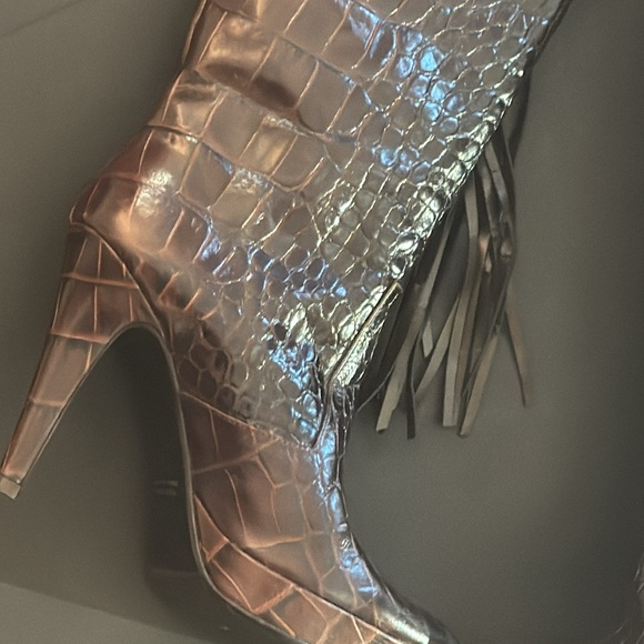 Charles David Brown Crocodile Knee Boots with Tassel - Picture 10 of 17